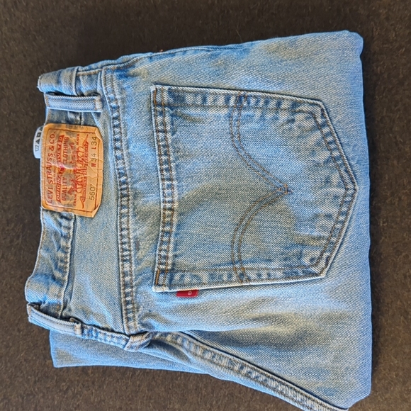 Levi's Other - Levi's 560 Jeans